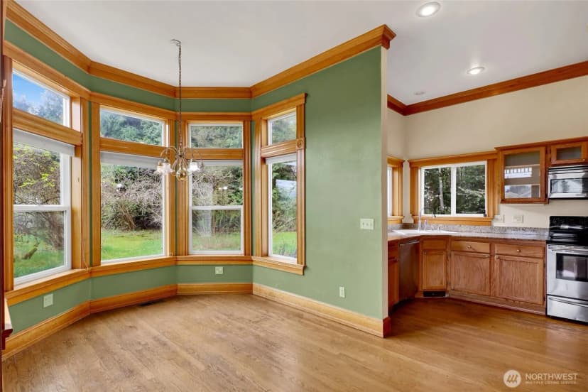 Property photo for 220 Russet Avenue, Lynden photo 10