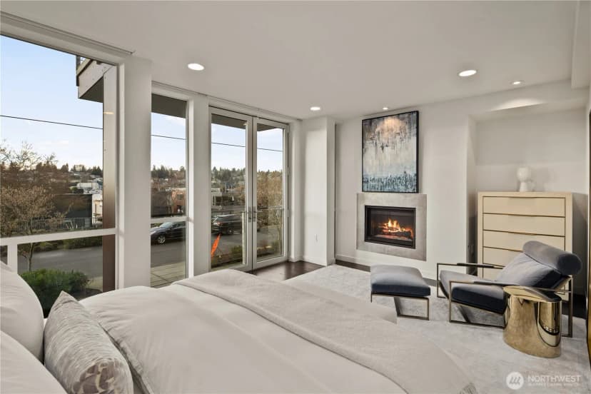Property photo for 2832 Fairview Avenue E, Seattle photo 18