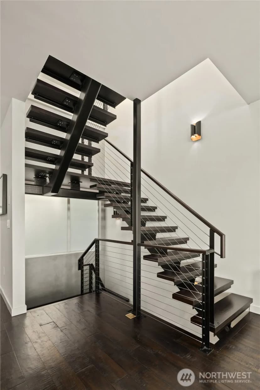 Property photo for 2832 Fairview Avenue E, Seattle photo 17