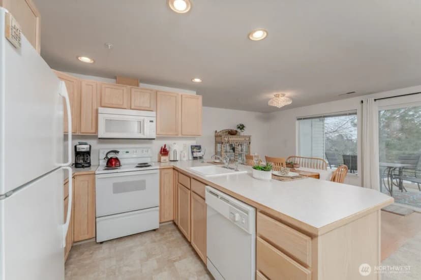 Property photo for 808 W Manson Road #b102, Chelan photo 10