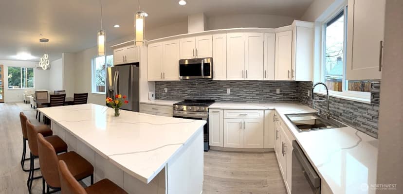 Property photo for 648 Sw 139th Street, Burien photo 7