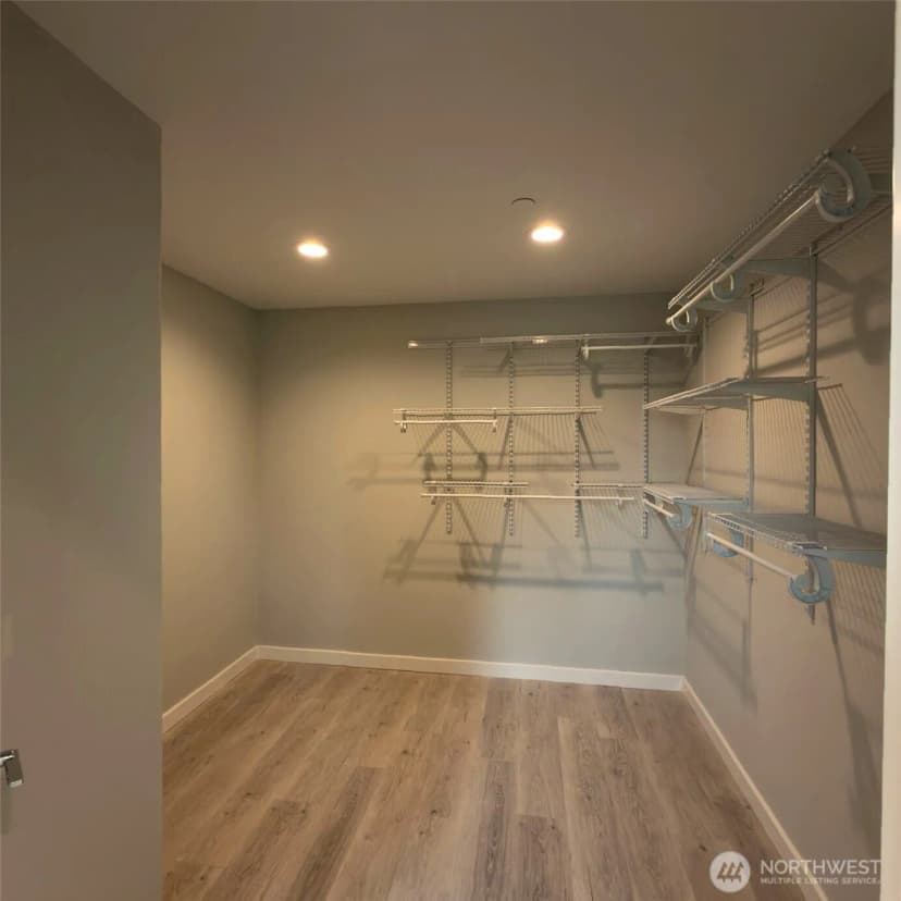 Property photo for 648 Sw 139th Street, Burien photo 17