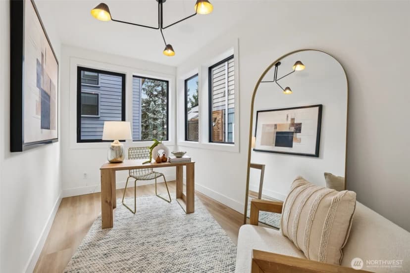 Property photo for 3714 Bagley Avenue N, Seattle photo 17