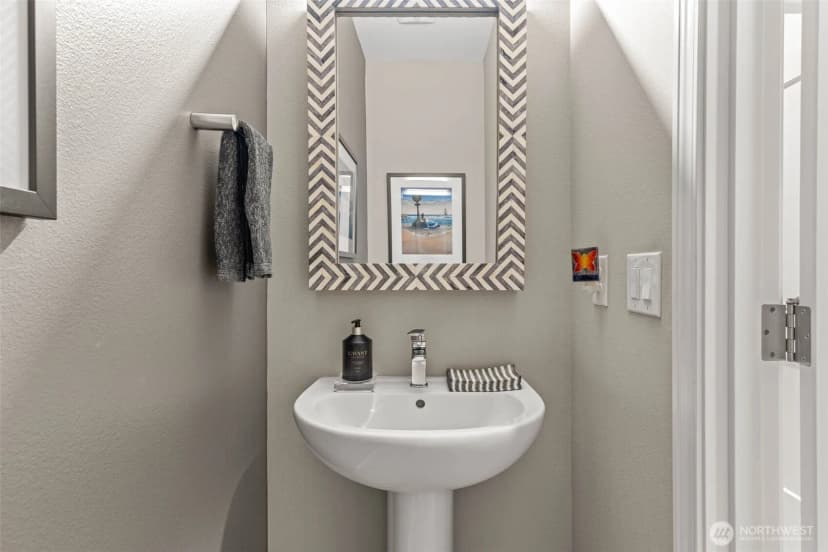 Property photo for 17922 151st Street E, Bonney Lake photo 23