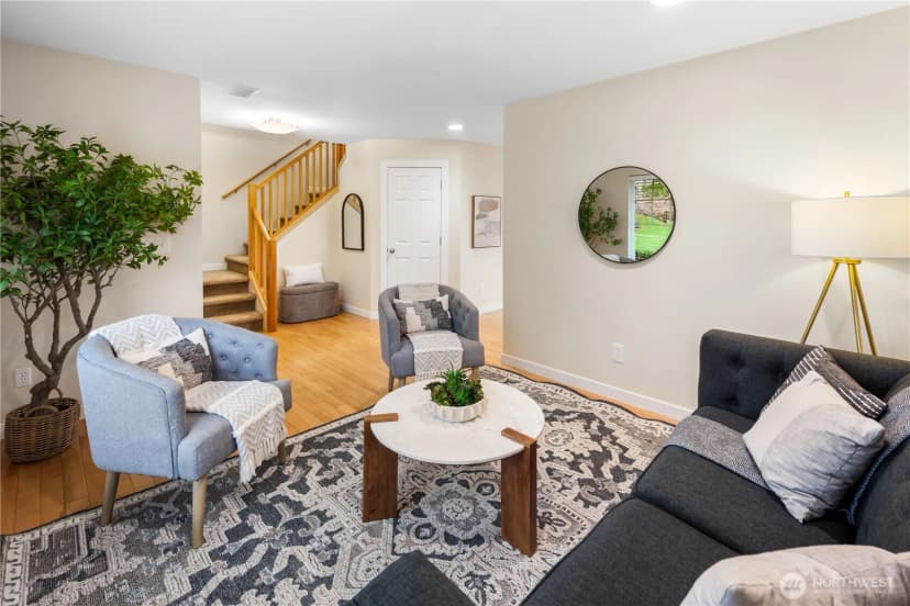 Property photo for 22669 Fern Reach Circle Ne, Redmond photo 4