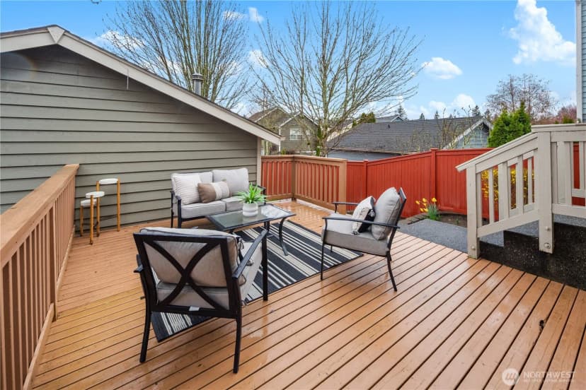 Property photo for 22669 Fern Reach Circle Ne, Redmond photo 26