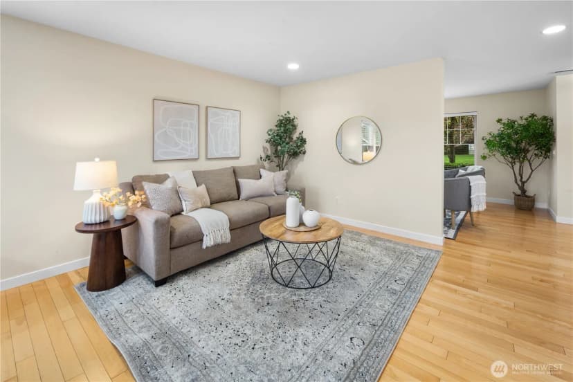 Property photo for 22669 Fern Reach Circle Ne, Redmond photo 7