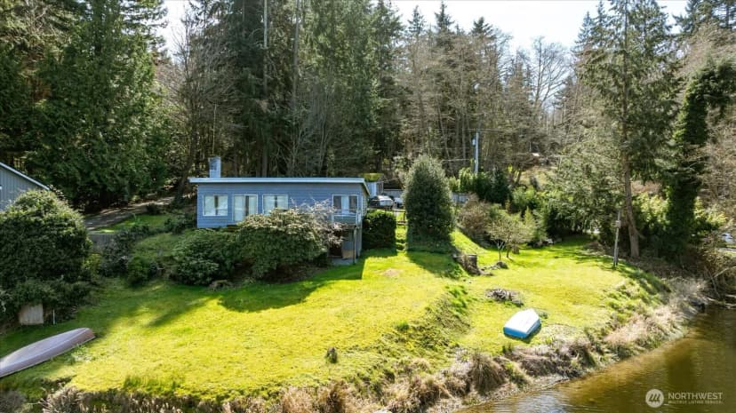 Property photo for 4887 Lakeside Drive, Langley photo 6