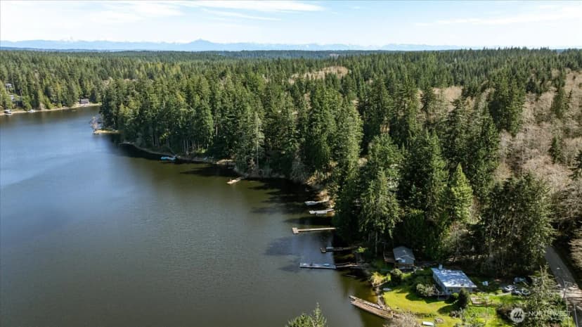 Property photo for 4887 Lakeside Drive, Langley photo 4
