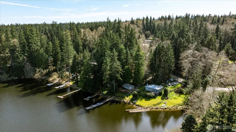 Property photo for 4887 Lakeside Drive, Langley photo 3