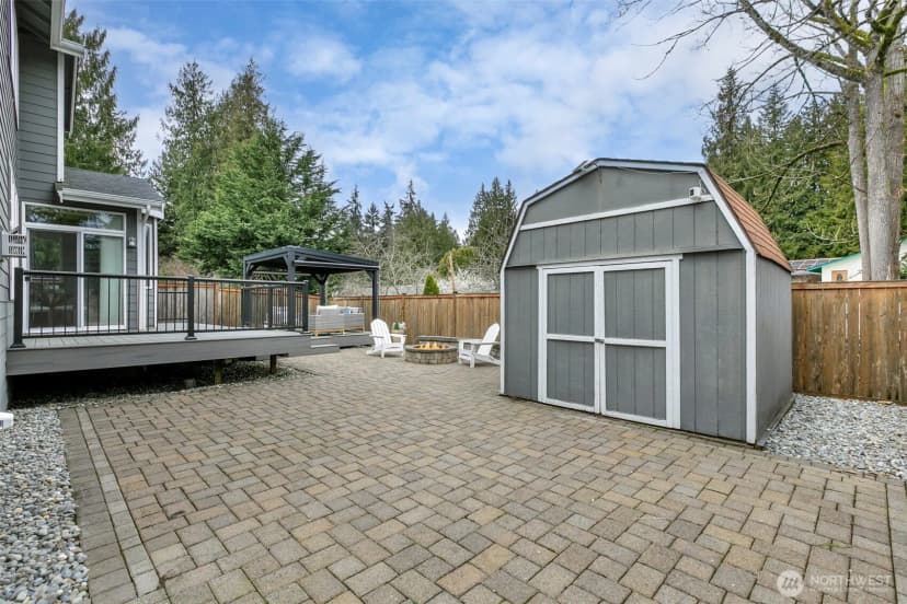 Property photo for 19923 10th Avenue W, Lynnwood photo 26