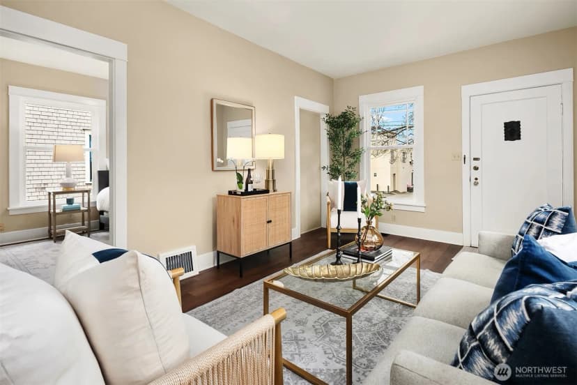 Property photo for 511 W Mcgraw Street, Seattle photo 4