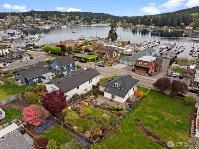 Property photo for 3422 Harborview Drive, Gig Harbor photo 2
