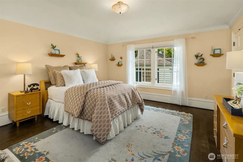 Property photo for 623 W Highland Drive, Seattle photo 34
