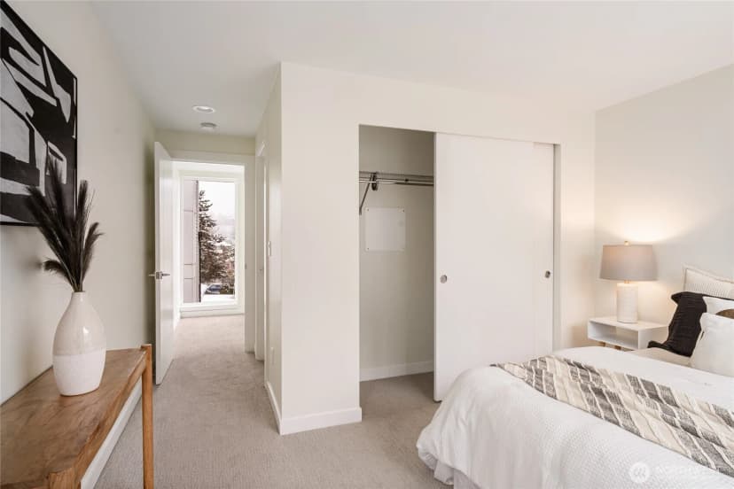 Property photo for 4155 Delridge Way Sw, Seattle photo 16