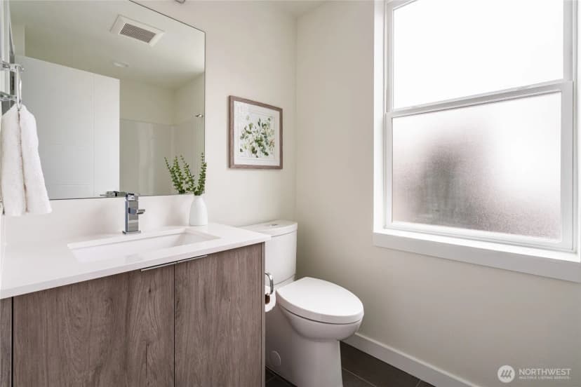 Property photo for 4155 Delridge Way Sw, Seattle photo 11