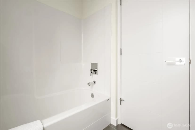 Property photo for 4155 Delridge Way Sw, Seattle photo 12
