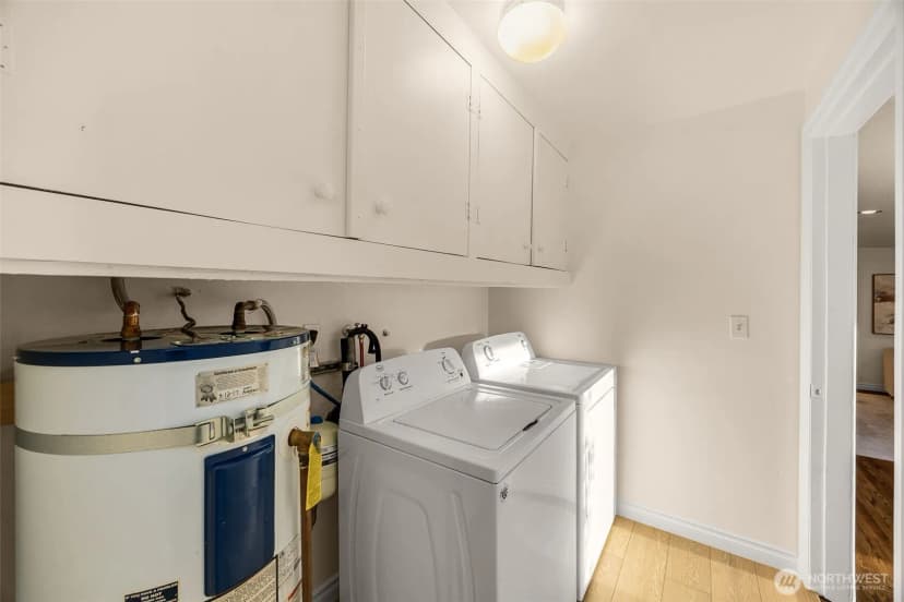 Property photo for 12621 156th Avenue Se, Renton photo 23