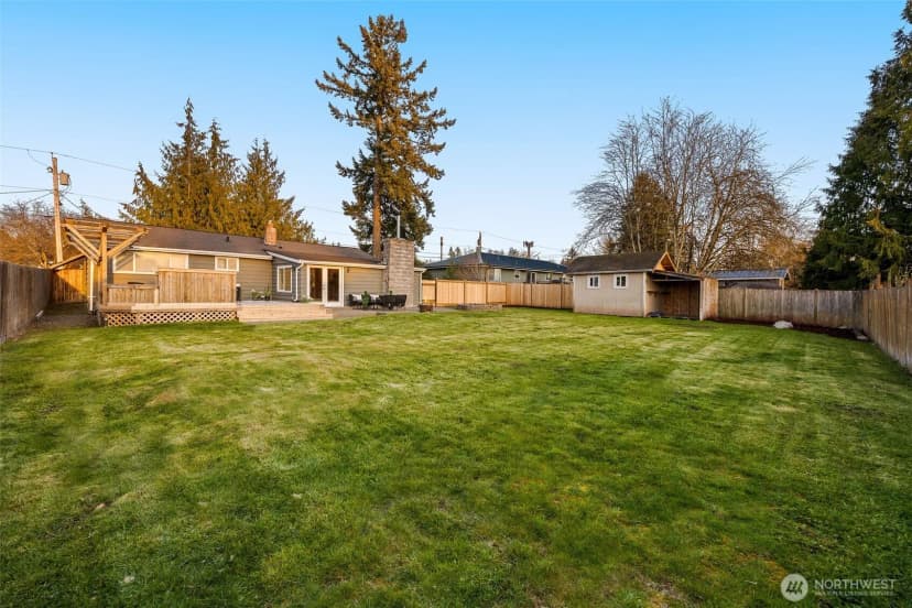 Property photo for 12621 156th Avenue Se, Renton photo 27