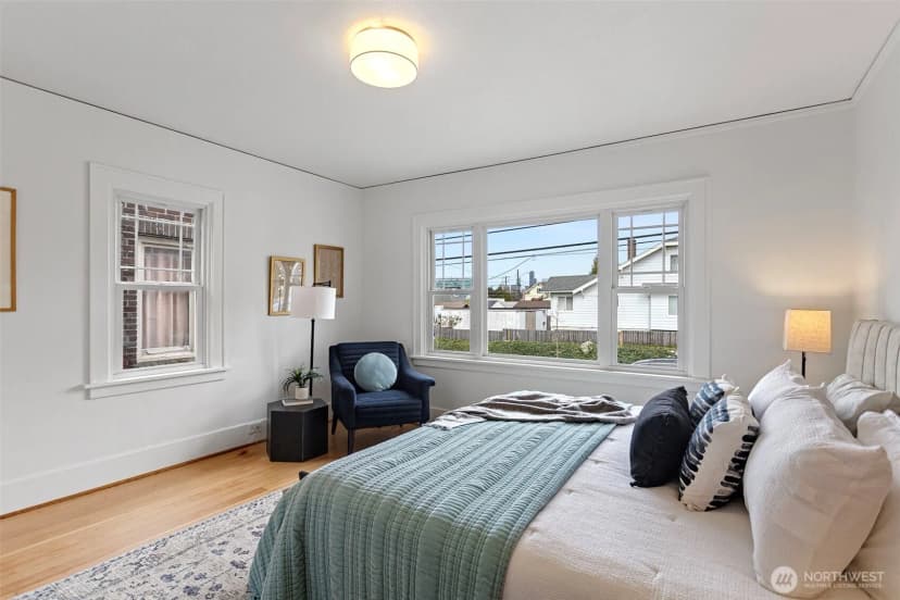 Property photo for 1425 S Hanford Street, Seattle photo 16