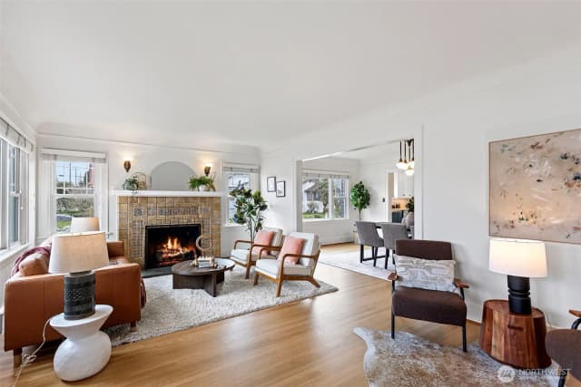 Property photo for 1425 S Hanford Street, Seattle photo 4