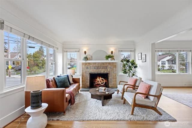 Property photo for 1425 S Hanford Street, Seattle photo 5
