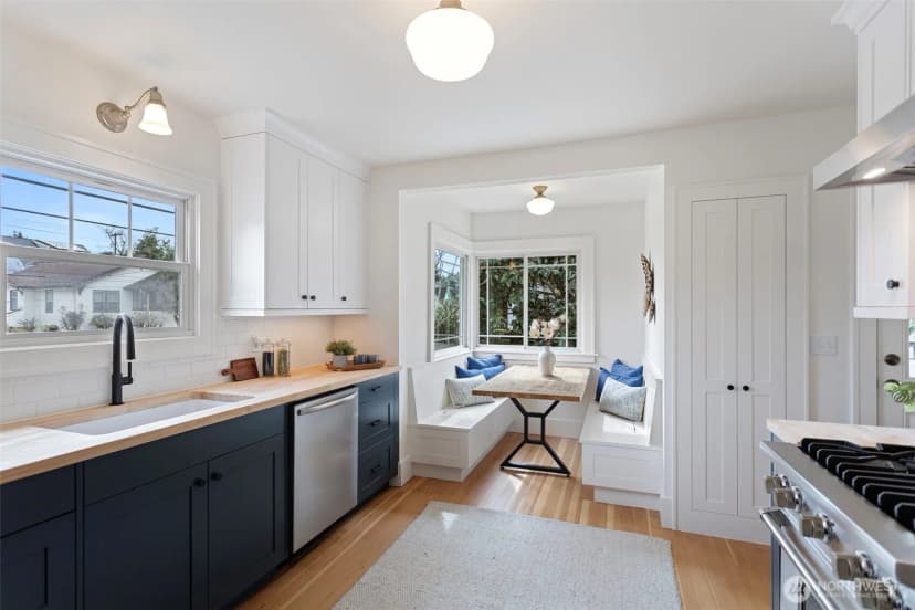 Property photo for 1425 S Hanford Street, Seattle photo 12