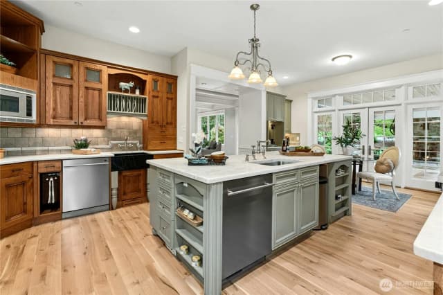 Property photo for 4141 244th Avenue Ne, Redmond photo 4