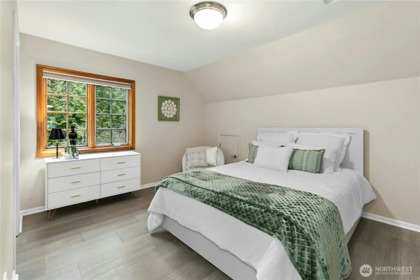Property photo for 4141 244th Avenue Ne, Redmond photo 23