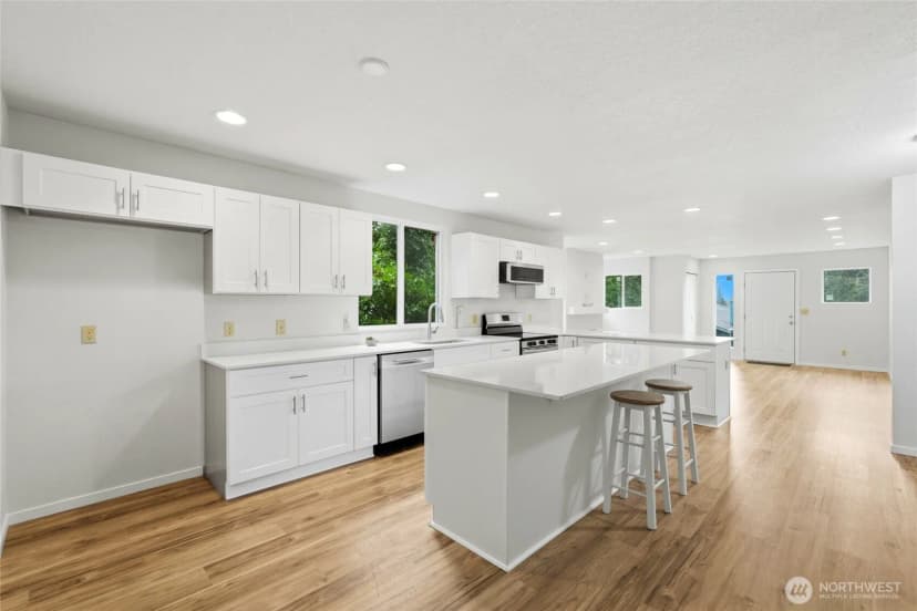 Property photo for 4404 Terrace Drive #8, Everett photo 11