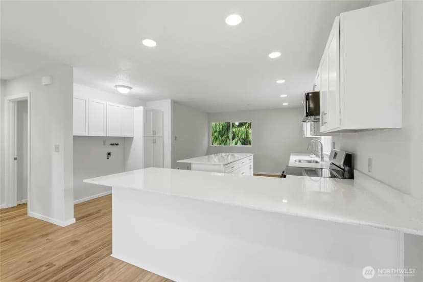 Property photo for 4404 Terrace Drive #8, Everett photo 7