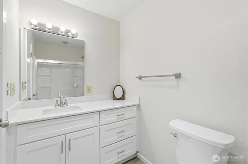 Property photo for 4404 Terrace Drive #8, Everett photo 18