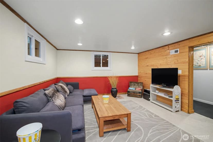 Property photo for 2431 Sw 149th Place, Burien photo 30
