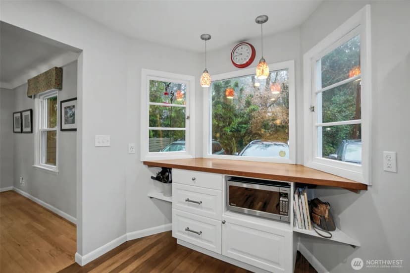 Property photo for 2431 Sw 149th Place, Burien photo 14