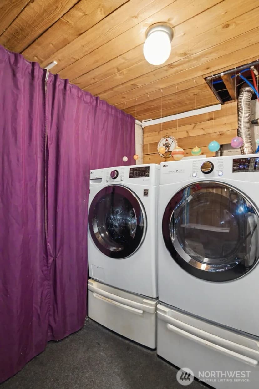 Property photo for 2431 Sw 149th Place, Burien photo 33