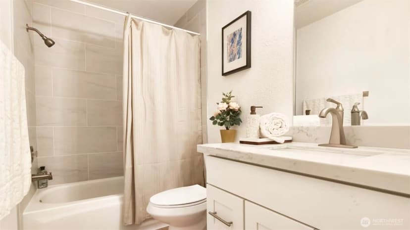 Property photo for 5392 April Drive, Langley photo 16