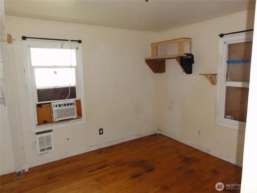 Property photo for 1820 S Sprague Avenue, Tacoma photo 8