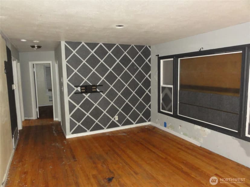Property photo for 1820 S Sprague Avenue, Tacoma photo 3