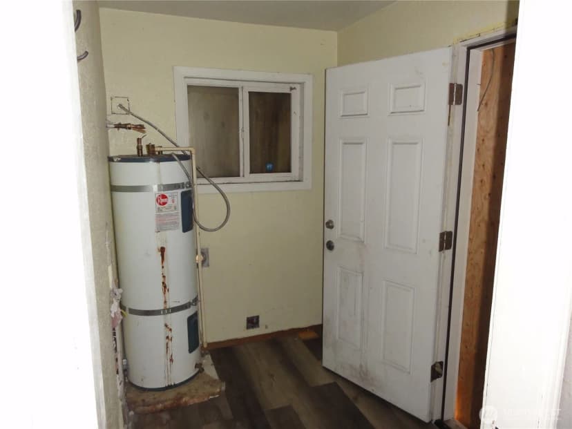 Property photo for 1820 S Sprague Avenue, Tacoma photo 6
