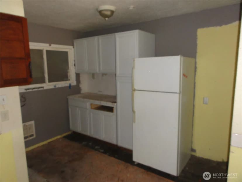 Property photo for 1820 S Sprague Avenue, Tacoma photo 5