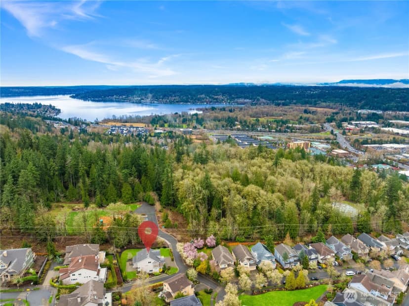 Property photo for 917 Bear Ridge Court Nw, Issaquah photo 38