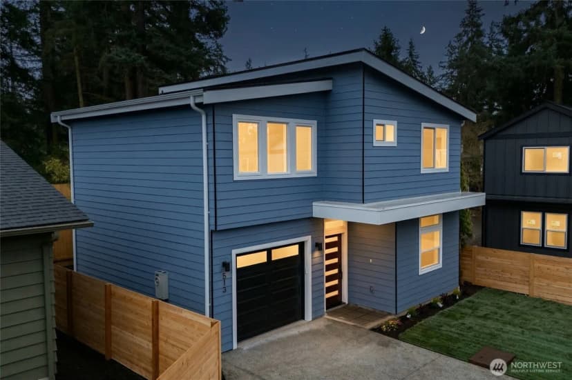 Property photo for 513 Ne 123rd Street, Seattle photo 32
