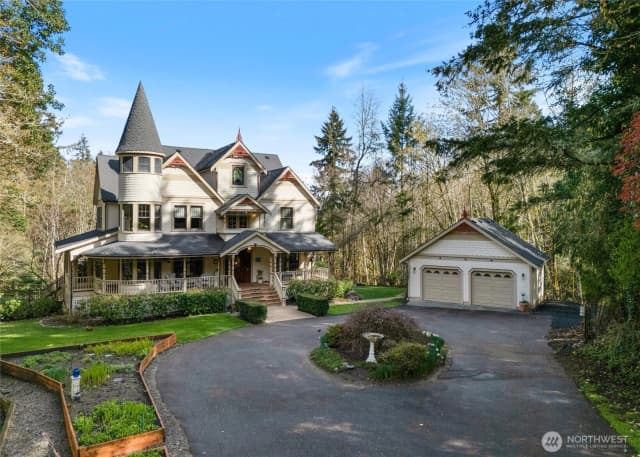 Property photo for 10508 Kopachuck Drive Nw, Gig Harbor photo 2