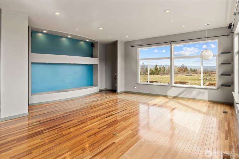 Property photo for 610 Meadow View Drive, Ellensburg photo 7