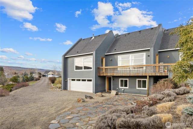 Property photo for 610 Meadow View Drive, Ellensburg photo 5