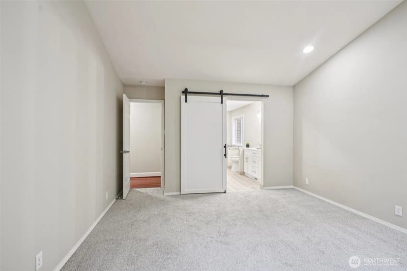 Property photo for 2135 S 29th Court, Ridgefield photo 23