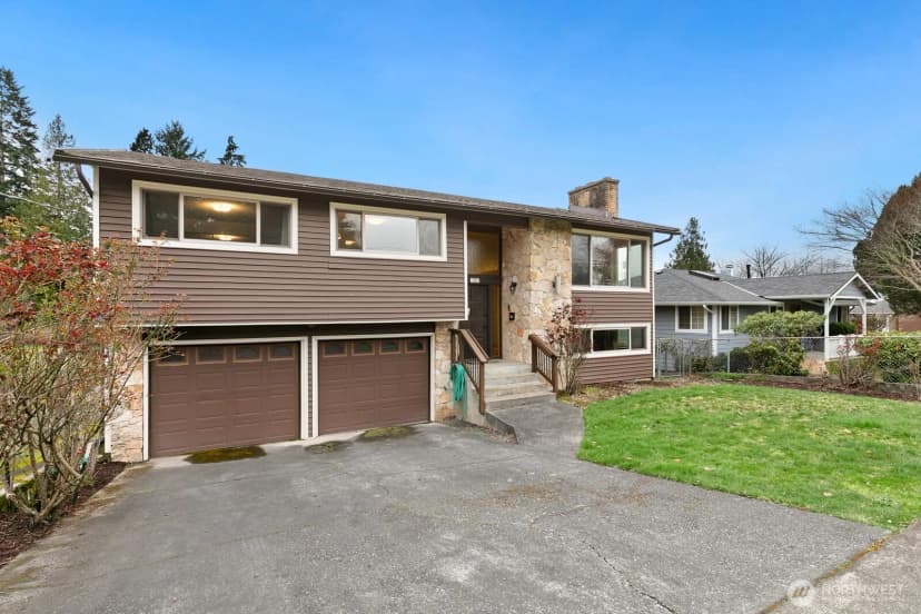 Property photo for 10411 57th Avenue S, Seattle photo 22