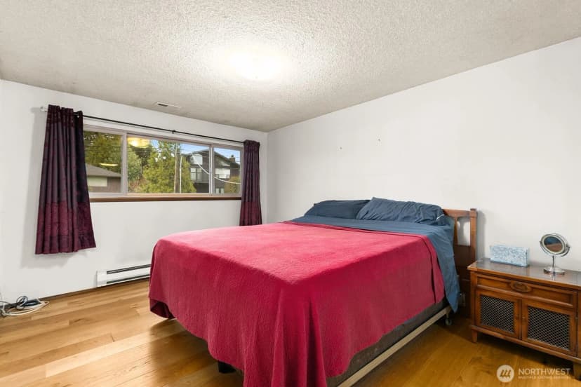 Property photo for 10411 57th Avenue S, Seattle photo 13