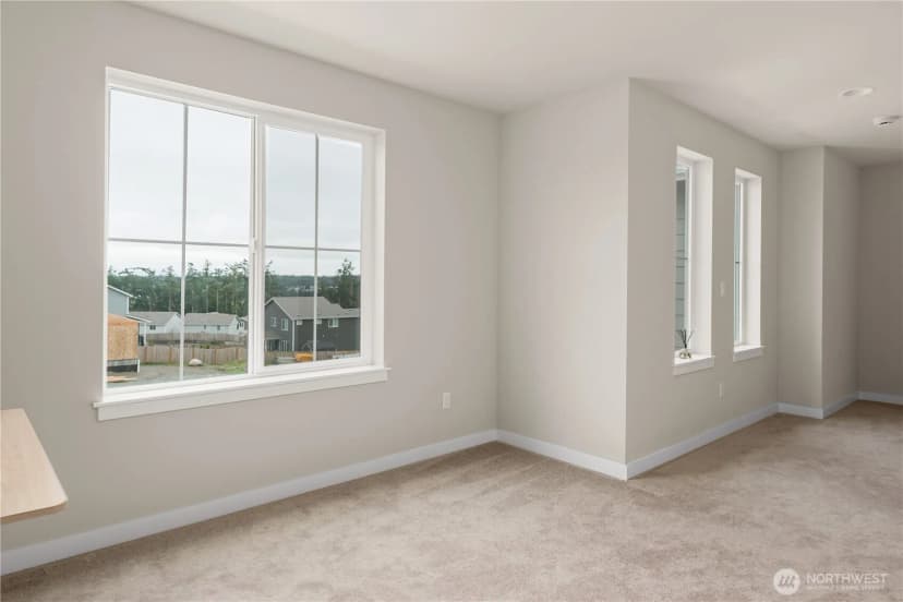 Property photo for 2120 Sw Putnam Drive, Oak Harbor photo 17