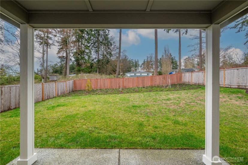 Property photo for 2120 Sw Putnam Drive, Oak Harbor photo 34
